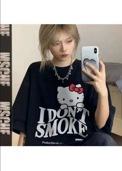 Siyah Renk Unisex I Dont Smoke Hello Kitty Yazılı Desenli Tişört