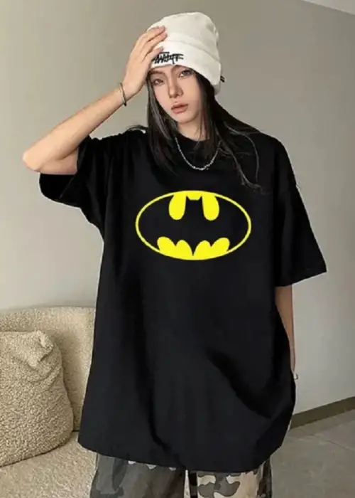 BATMAN SYMBOL DETAY SİYAH OVERSİZE UNİSEX T-SHİRT