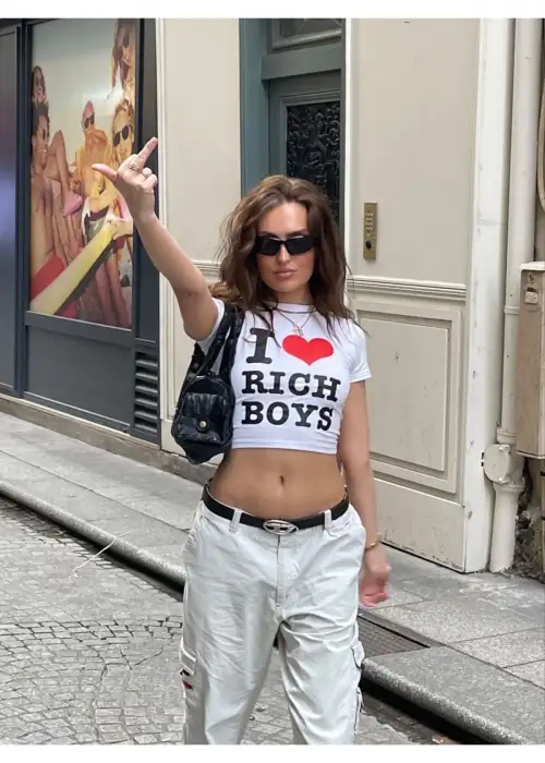 Beyaz I Love Rich Boys Siyah Yazılı Detail Bluz Body Crop Top
