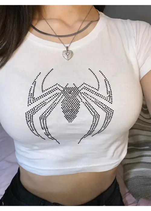Beyaz Parıltılı Taşlı Örümcek Spiderman Kadın Crop Body