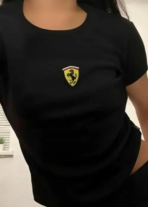 Black Design CROP BASKILI SİYAH