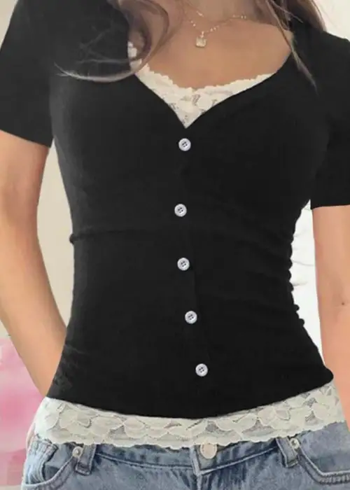 Siyah Düğmeli Dantel Yaka Ve Bel Detaylı Kısa Kollu Crop