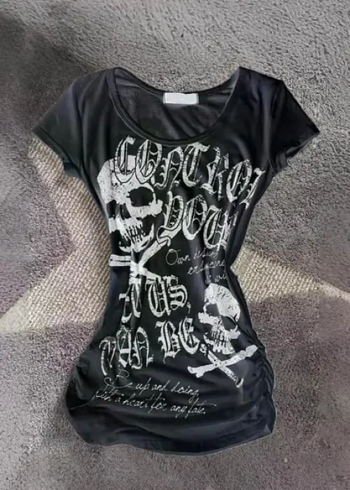 Siyah Gothic Skulls Control Geniş Yaka Kısa Kollu Crop