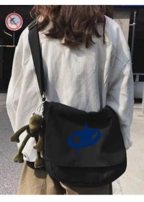 Siyah Star Yıldız Desenli Unisex Askılı Postacı Çanta