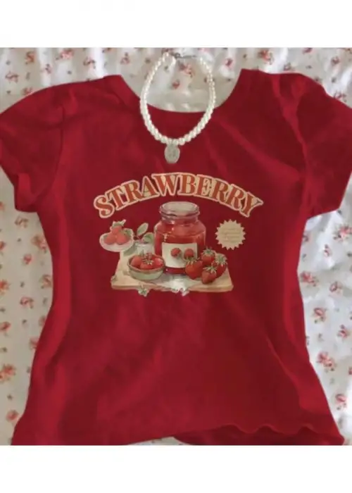 Strawberry Baskılı Kırmızı Crop Bluz
