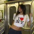 Beyaz I Love NY Siyah Yazılı Detail Bluz Body Crop Top