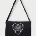 Siyah Dikenli Kalp Alev Postacı Çanta