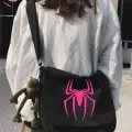 Siyah Pembe Örümcek Spiderman Baskılı Unisex Askılı Postacı Çanta