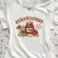 Strawberry Baskılı Beyaz Crop Bluz