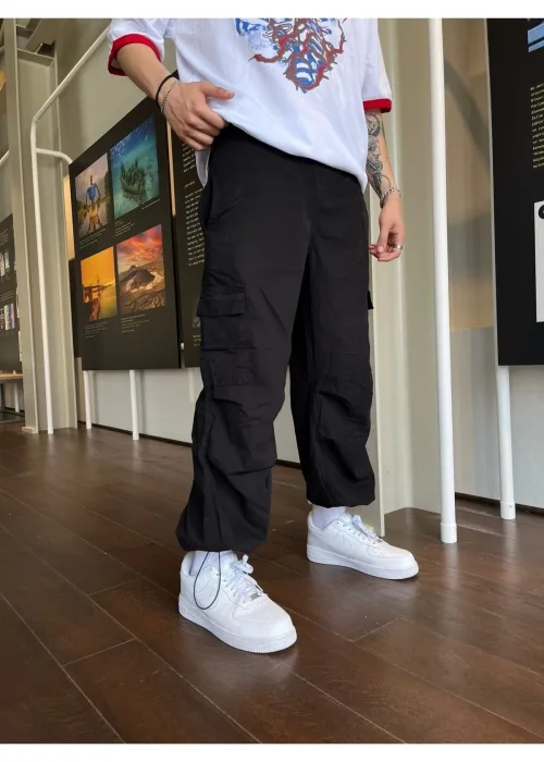 KARGO CEPLİ SİYAH PANTOLON