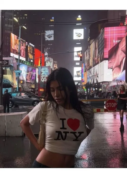 Beyaz I Love NY Siyah Yazılı Detail Bluz Body Crop Top