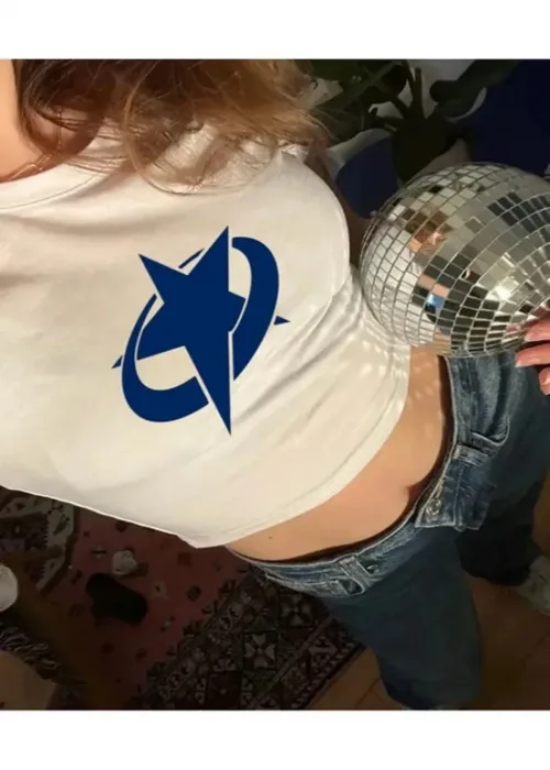 Beyaz Y2K Mavi Yıldız Sokak Stili Desenli Kısa Kollu Body Tshirt Crop Top