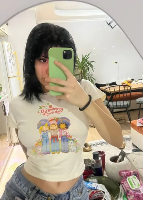 Çilek kız baby tee ürün likra penye üste oturan crop