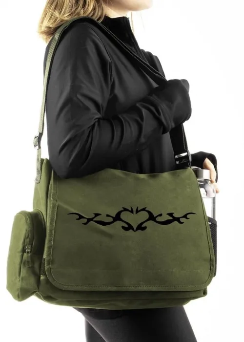 Clawed Heart Baskılı Unisex Yeşil Postacı Çantası