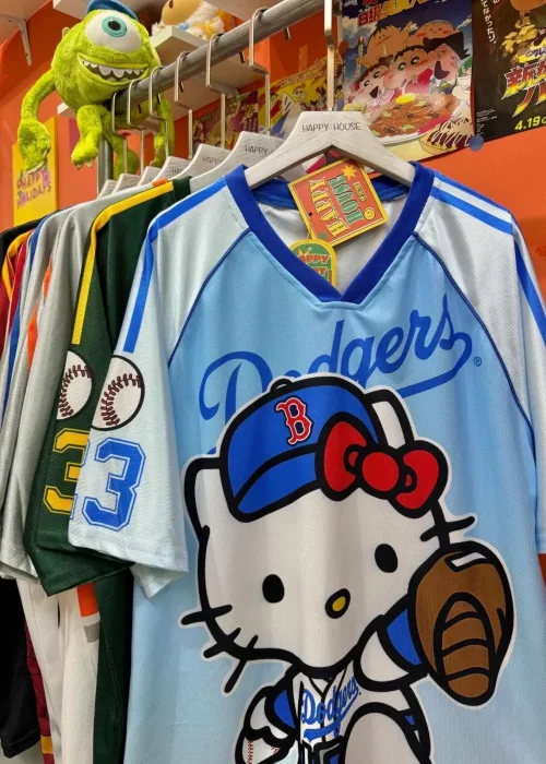 Hello Kitty V Yaka Beyzbol Forması