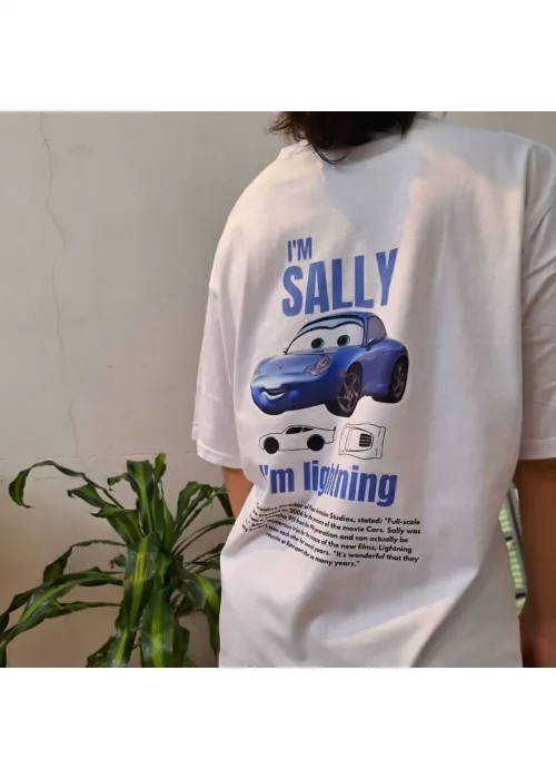 IM SALLY CAR DETAİL OVERSİZE UNİSEX T-SHİRT