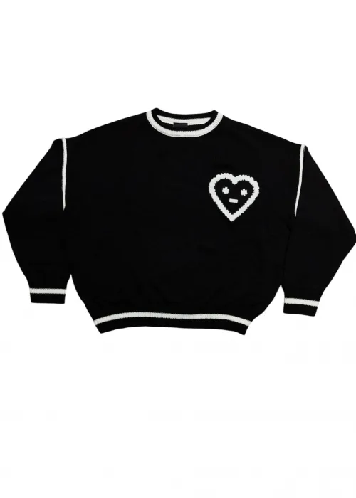 Kalp Nakış Detay Ara Çizgili Siyah Triko Kazak