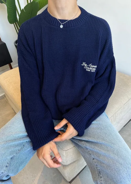 Minimal Nakışlı Lacivert Bisiklet Yaka Kazak