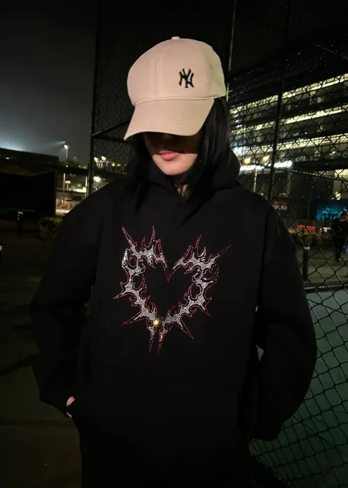Siyah Heart Renkli Taş İşlemeli Hoodie