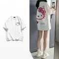Beyaz Renk Unisex Sırt Baskılı Face Hello Kitty Desenli Tişört