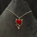 Gotik Vintage Kırmızı Şeytan Kalp Kolye