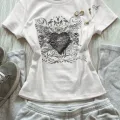 Beyaz Gotik Heart Harajuku Y2K Kısa Kollu Crop