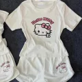 Beyaz Hello Kitty Bluz Şort Alt Üst Takım