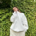 Beyaz Yarım Fermuarlı Oversize Sweatshirt