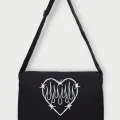 Siyah Dikenli Kalp Alev Postacı Çanta