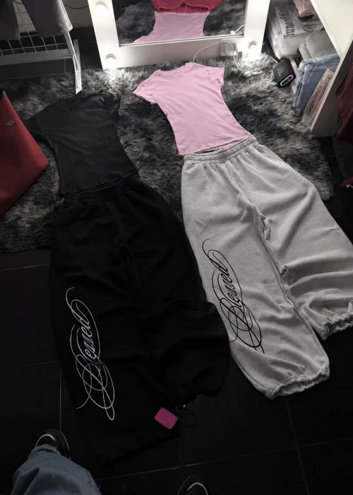 Blessed Script Detaylı Baggy Eşofman Takımı