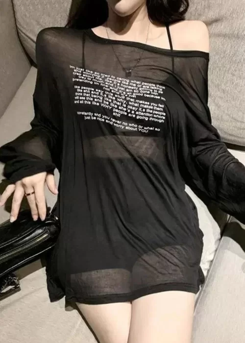 Düşük Omuz Baskılı Transparan Detay Kısa Kollu Kadın Tshirt