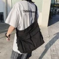 Kargo Cepli Postacı Çanta Unisex Siyah Iç Hacmi Geniş Sokak Tarzı Postacı