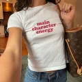 Beyaz Main Character Energy Baskılı Crop