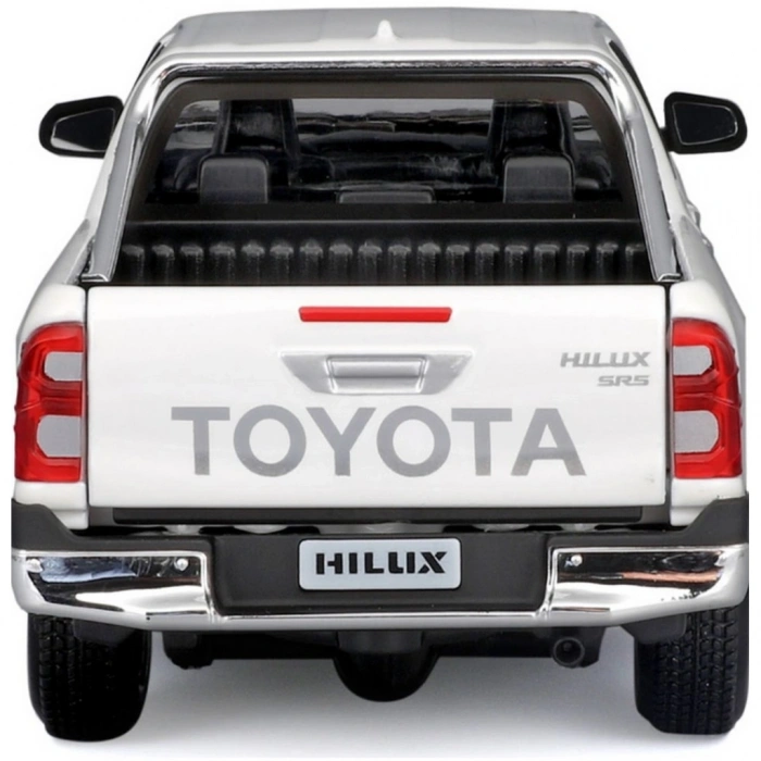 1/27 Toyota Hilux