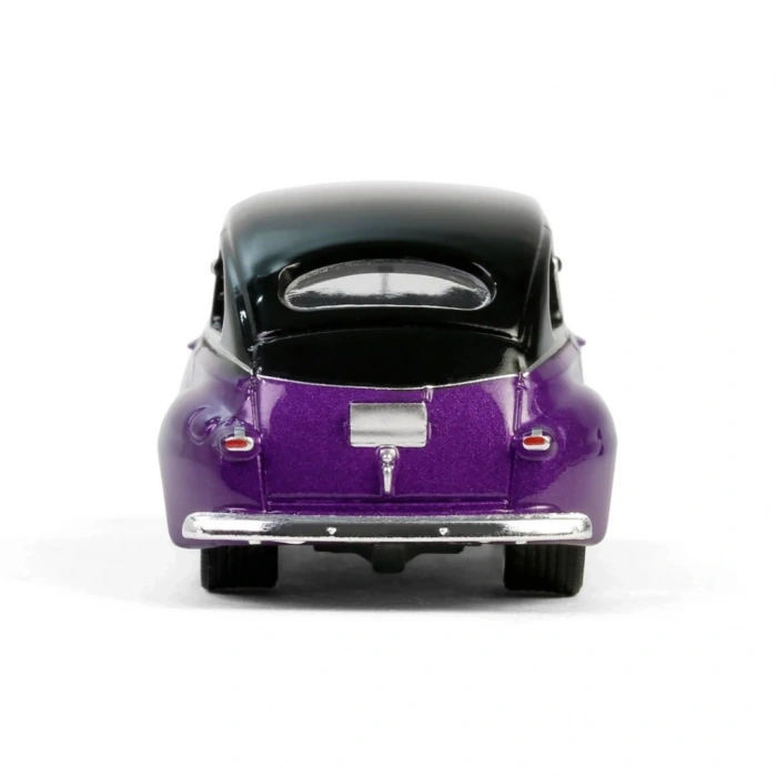 1/64 California Lowriders Series 6- 1946 Fordor Super Deluxe