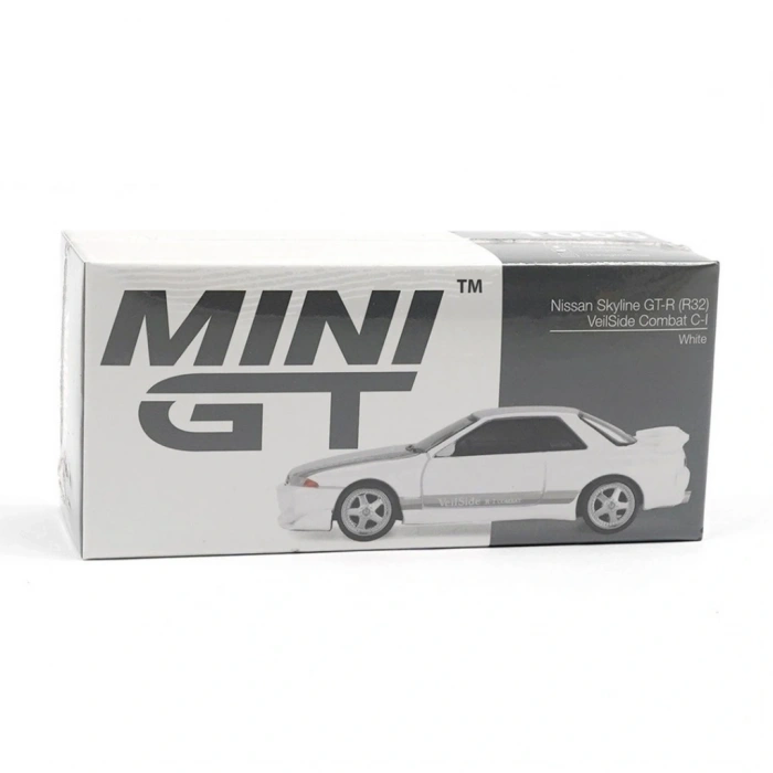 1/64 Nissan Skyline GT-R (R32) VeilSide Combat C-I White Model Araç