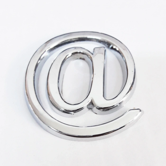 Timion Cemax @ İşareti 3,75 Cm Krom Yapışkanlı