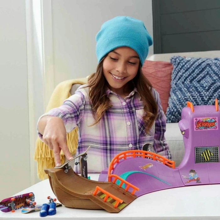 HMK01  Skate Ahtapot Kaykay Parkı Oyun Seti