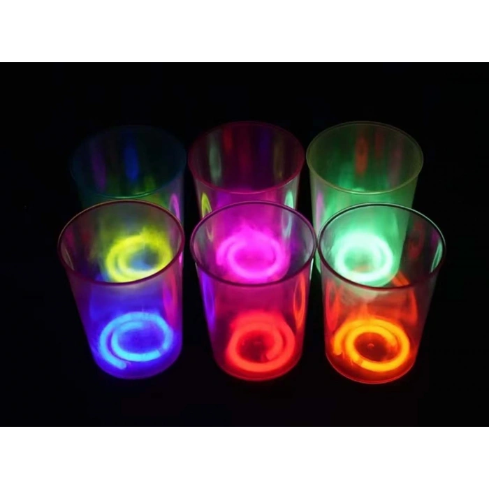 Karanlıkta Yanan Gece Işığı Mega Glow Bardaklar 8 Adet 8.5 x 10.5 cm (5148)