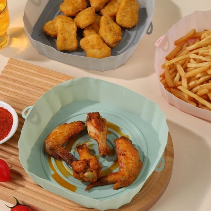 Timion Renkli Isıya Dayanıklı Yıkanılabilir Silikon Fırın Ve Airfryer Kare Model Pişirme Matı 20 Cm (5148)