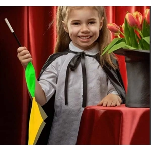 Renk Değiştiren Sihirli Mendil Sihirbazlık Oyunu