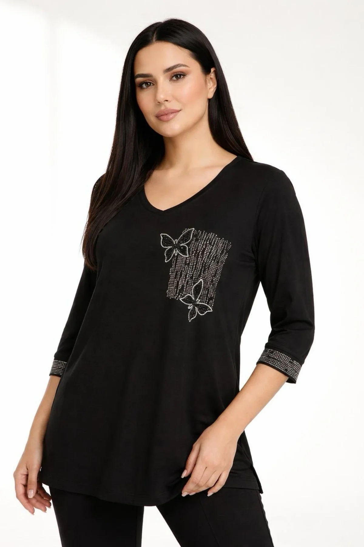 Kadın Siyah V Yaka Göğsü Çift Kelebek Kristal Taşlı Likralı Büyük Beden Buluz