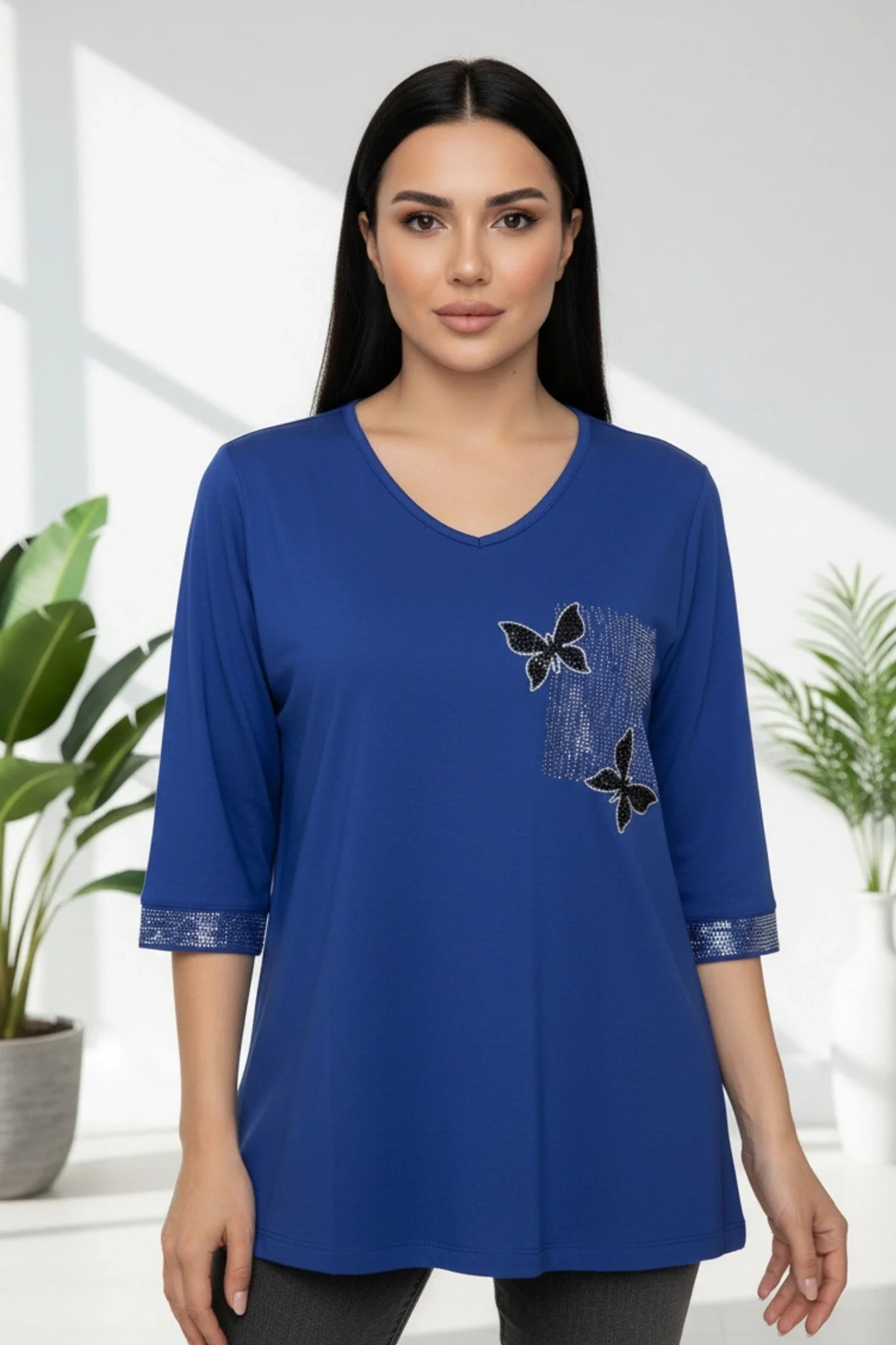 Kadın LACİVERT  V Yaka Göğsü Çift Kelebek Kristal Taşlı Likralı Büyük Beden Buluz