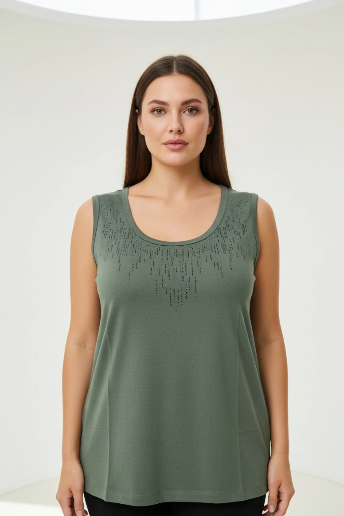 Kadın HAKİ YEŞİL Bisiklet Yaka Büyük Beden Yakası Taş İşlemeli Likralı Buluz