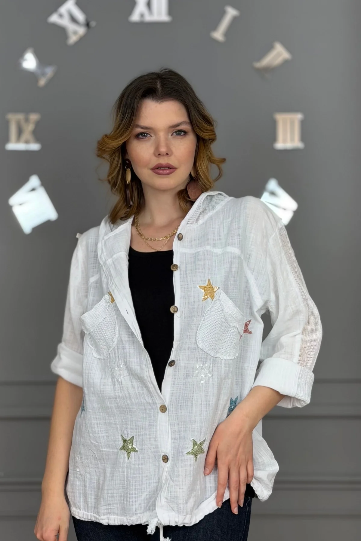 Kadın BEYAZ Organik Yıkamalı Keten Kumaş Arkası Pamuk Penye Kapüşonlu File Ve Yıldız Pul Nakışlı Gömlek Ceket