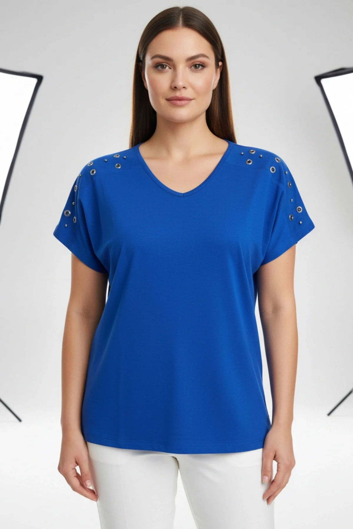 Kadın MAVİ V Yaka Omuzlar Kuşgözlü Zımbalı Likralı Pamuk Viskon Penye Kumaş