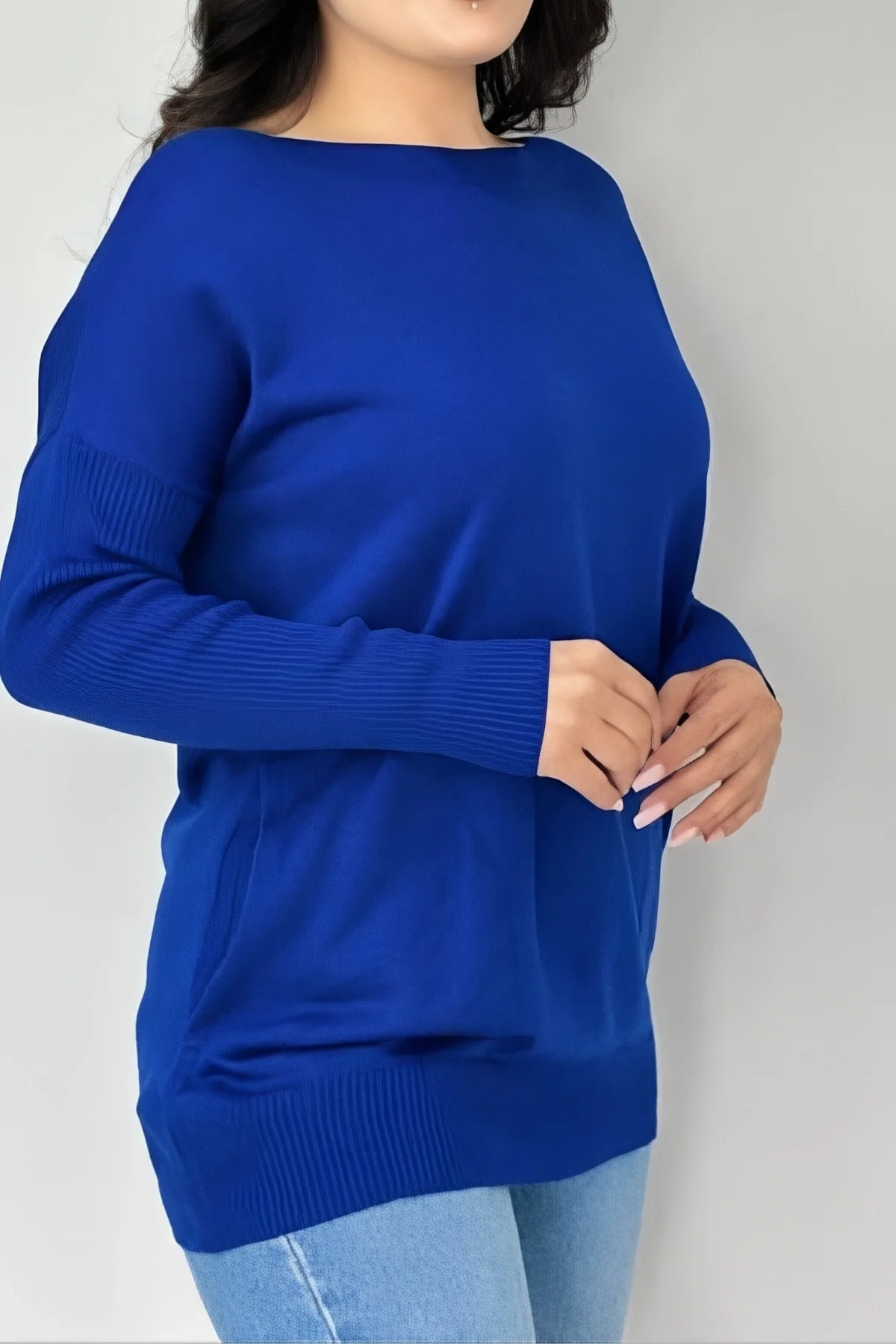 Kadın Koyu Mavi Bisiklet Yaka Yandan Cepli Likralı Esnek Yumuşak Dokulu Triko Bluz