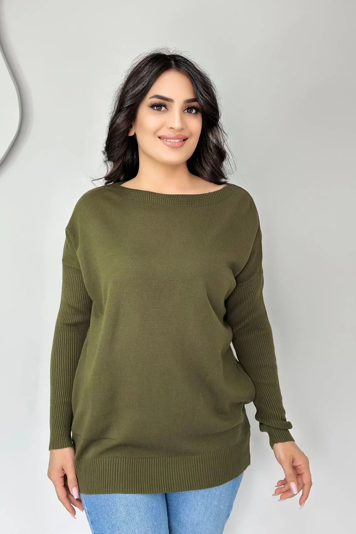 Kadın Haki Yeşil Bisiklet Yaka Yandan Cepli Likralı Esnek Yumuşak Dokulu Triko Bluz