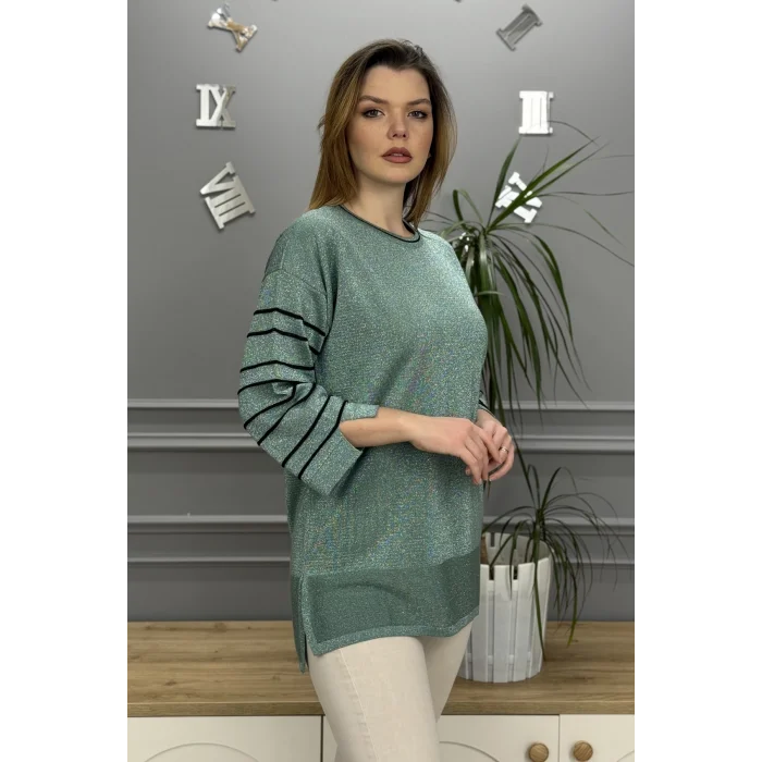 Kadın Çağla Yeşili Bisiklet Yaka Kollar Biyeli Kol Ucu Ve Eteği Yırtmaçlı Simli İthal İplik İnce Tiriko Tunik Buluz