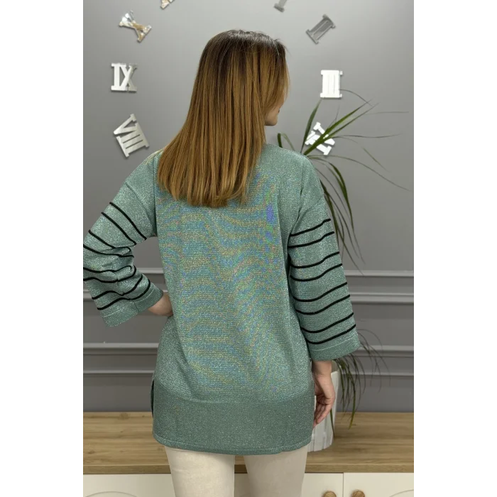 Kadın Çağla Yeşili Bisiklet Yaka Kollar Biyeli Kol Ucu Ve Eteği Yırtmaçlı Simli İthal İplik İnce Tiriko Tunik Buluz